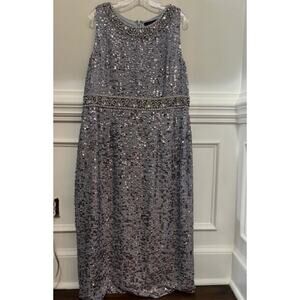 Mac Duggal Steel Blue Sequined Sleeveless Crew Neck Dress Formal Gown Size 14